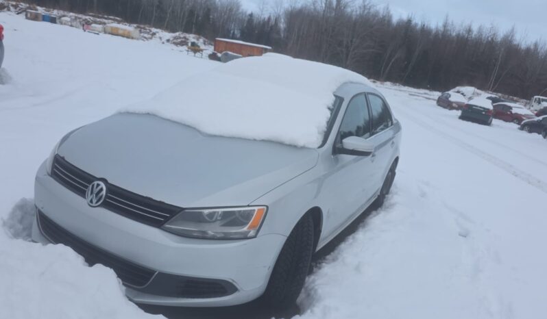 
								2013 Volkswagen Jetta 2.5 Automatic FWD Sedan full									