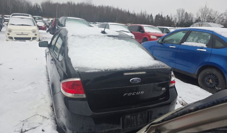 
								2009 Ford Focus Automatic FWD Sedan full									