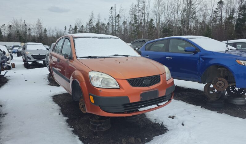 
								2009 Kia Rio5 Automatic FWD Hatchback full									