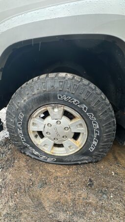 
										2004 GMC Canyon Automatic 4WD Crew Cab full									