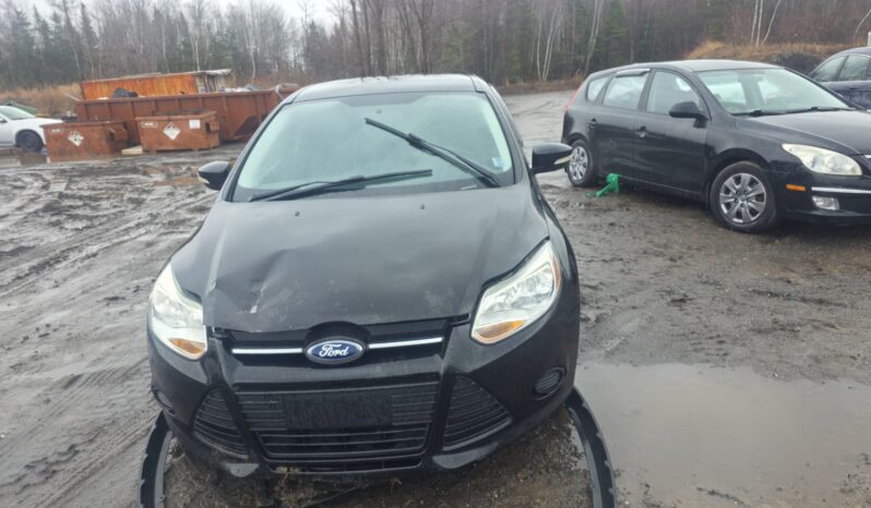 
								2013 Ford Focus Automatic FWD Hatchback full									