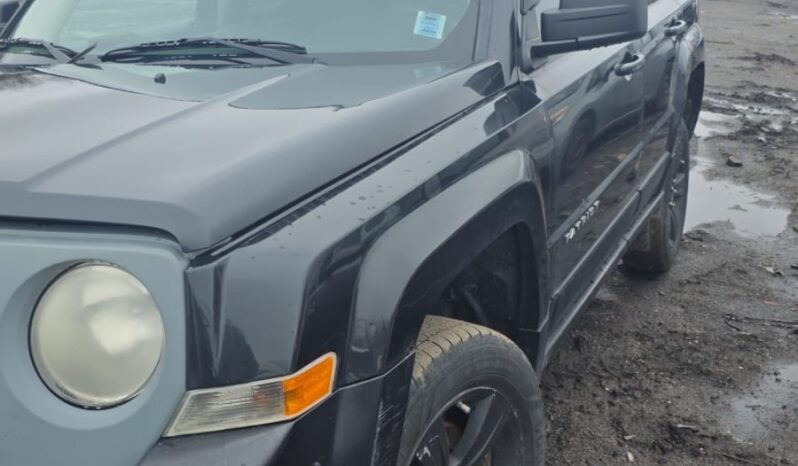 
								2011 Jeep Patriot Automatic 4×4 SUV full									