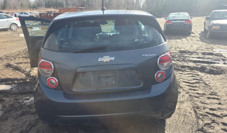 
								2013 Chevrolet Sonic Automatic FWD Hatchback full									