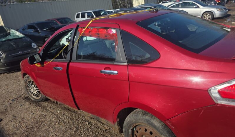 
								2011 Ford Focus SE Automatic FWD Sedan full									