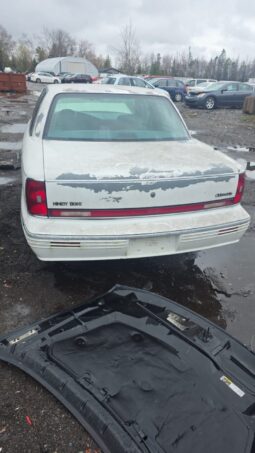 
										1996 Oldsmobile Ninety Eight Automatic FWD Sedan full									