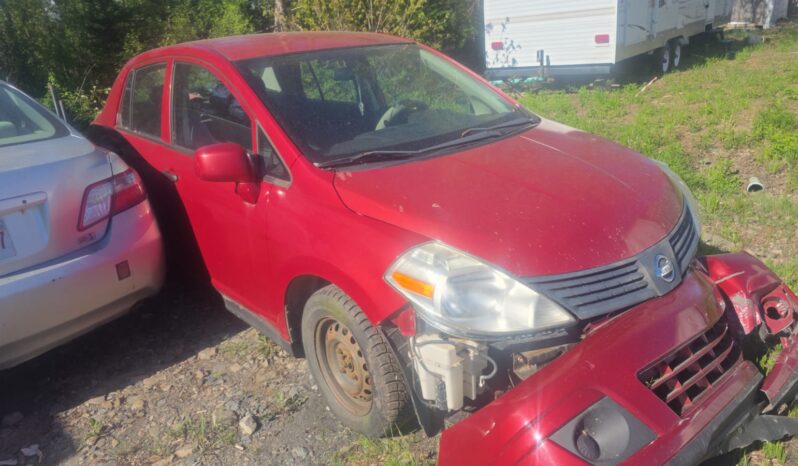
								2009 Nissan Versa Automatic FWD Sedan full									
